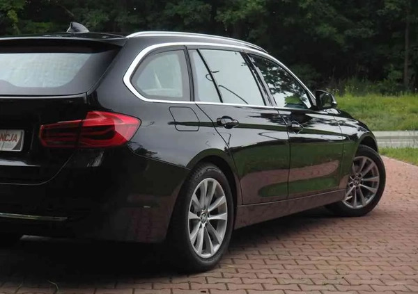 BMW Seria 3 cena 59900 przebieg: 156200, rok produkcji 2019 z Bełchatów małe 704